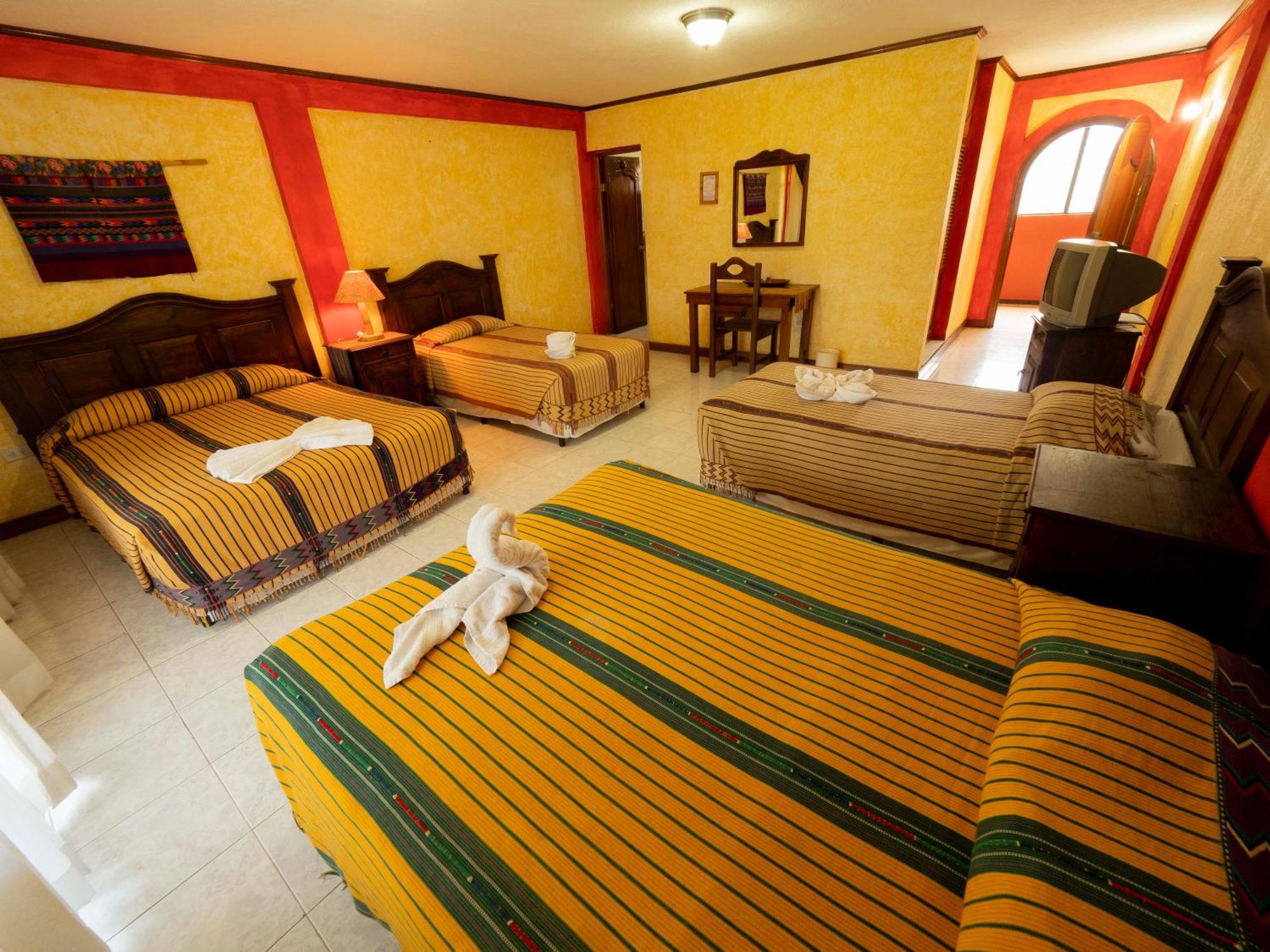Hotel Tiosh Abaj Santiago Atitlan Exterior photo